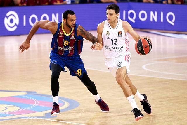 1620875966667007511.jpg carlos-alocen-real-madrid-eb20.jpg